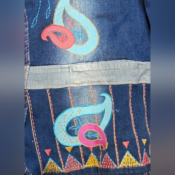 Embroidered Denim Jacket 1X | Artsy Statement Boho Western Art To Wear - Picture 4 of 7